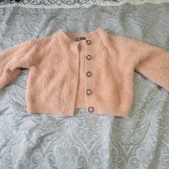 Shein size small fuzzy sweater - Picture 1 of 2